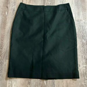 Pencil skirt like new size 4 stretch